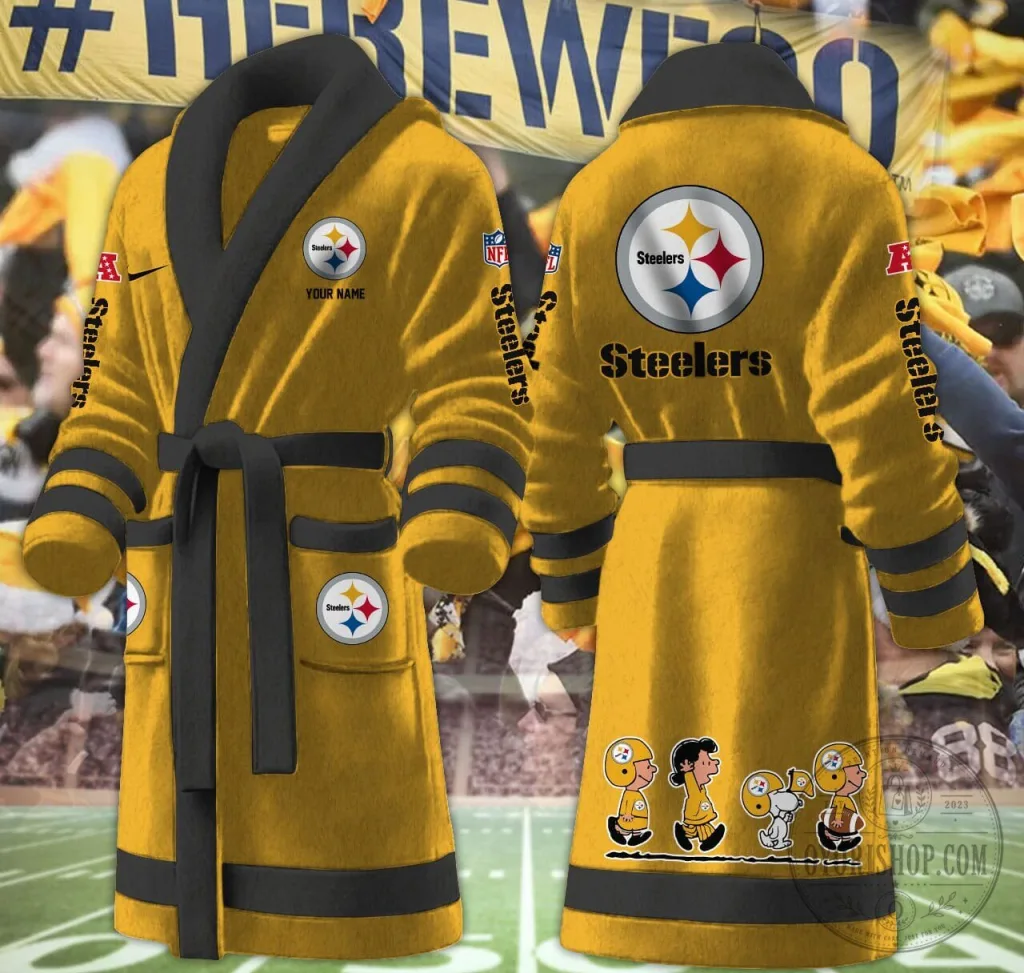 Pittsburgh Steelers Peanuts Snoopy Cartoon Football Team Bathrobe Pittsburgh Steelers Peanuts Snoopy Cartoon Football Team Bathrobe